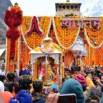 श्री केदारनाथ धाम पहुंची पंचमुखी डोली कल प्रातःसात बजे खुलेंगे कपाट