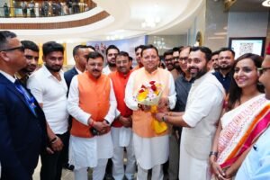 मुख्यमंत्री पुष्कर सिंह धामी ने मॉल ऑफ देहरादून में बहुचर्चित फिल्म ‘द केरला स्टोरी 2’ देखी