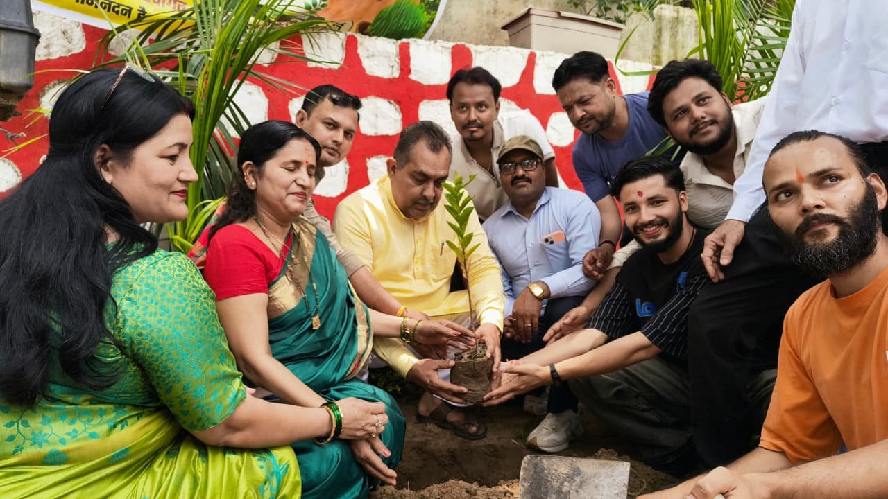 एक वृक्ष लगाना दस पुत्रों के समान – विधायक सहदेव सिंह पुण्डीर