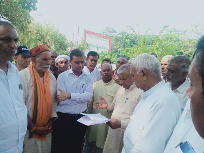 अतिवृष्टि से बर्बाद फसलों का मुआवजा और ₹600 गन्ना मूल्य की मांग